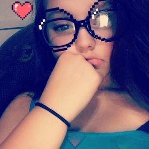 Meet your Posher, Leslie